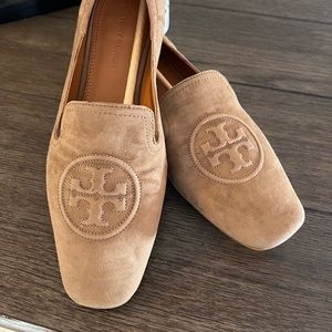 Tory Burch occasional shoes !